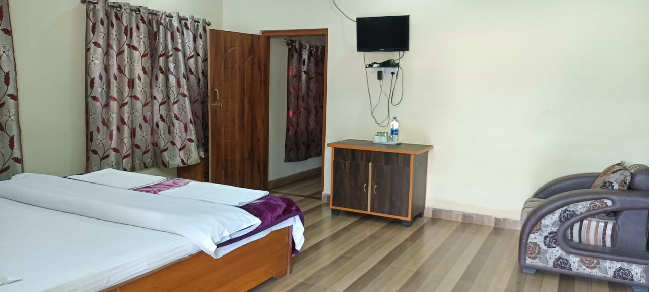 WhatsApp Image 2025-08-21 at 10.45.07 AM